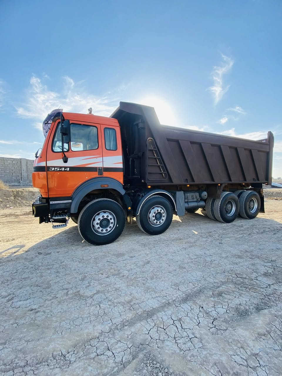 للبيع البي موديل 96 عكرب بلادي كفاله عامة مجموعة جيئف وربع قيطان مكينه 44 ستندر كير قليج بلادي سياره كفاله عامة تخم تاير تايلندي جديد السعر750 يعني سبع شدات ونص للستفسار ***********
