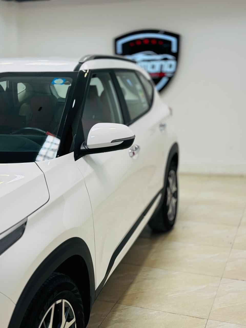 سلام عليكم 
رمضان مبارك 
كيا سليتوز موديل 2023
فول مواصفات عدا البنوراما 
رقم بغداد بأسمي 
خليجي الشركه الدوليه
سياره ماشيه 52 الف فقط 
سياره زلغ ما بيه نضيفه جداا
ومستعجل ع البيع 
السعر ١٦٨ وبيه مجال كلشش قليل 
رقم الهاتف‏‪***********‬‏ الشطره, ذي قار
