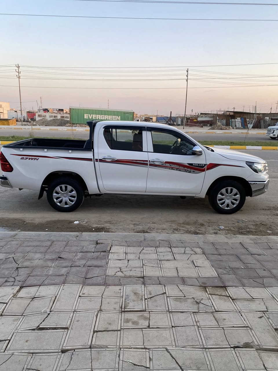 بيكم تويوتا 2025 ساس ماشيه 12 بضمان مبدلها دهن مرتين بشركه مكفوله من كلشي خاليه من كل ملاحظه گير عادي بسم شركه تحويل او وكاله گاعيات ودوشمه جدد سويعات 3 هـاتف ***********
