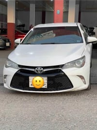 كامري SE • ٢٠١٦ • جلد اسود