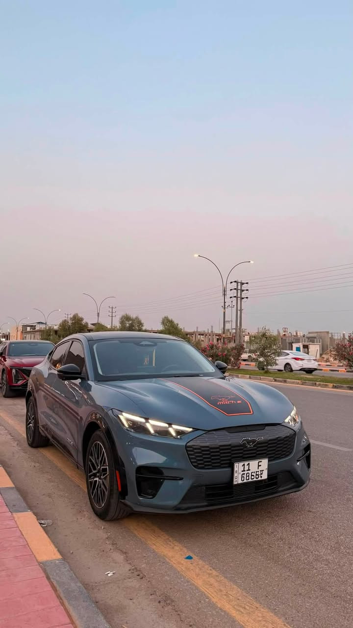 مراوس فقط حسب القناعة 2024
‏ FORD MUSTANG MACH-E Premium X
فورد موستنك ماك-اي
‏بريموم X
تكون اعلى فئة 
تمشي بالشحنة الكاملة 480 كيلو
‏Full Electric 
 كهربائية بالكامل

السيارة بحالة الوكالة ماشية 15 مايل فقط
حادثها بيبان ثنين مبدلات اصليات ومصبوغات
السيارة على وضع الوكالة استيراد شخص واحد
بطارية ليثيوم أيون
 البطارية جبيره
مداخل شحن (AC/DC)
مرقم بغداد بأسمي مداور ثاني يوم
المواصفات : بصمة فتح وتشغيل/ مثبت سرعة/  ترحيب /انارة محطية 12 لون/
شاشة بحجم 15,5 بوصة/ 3أنظمة قيادة/ Navigation / أضوية زنون/ كشافات ضباب LED/ غمازات على المري/ مري كهرباء/ بلوتوث/ سنتر لوك/ زجاج كهربائي (Full Auto)/ مثبت سرعة/  4 بصمات
بانوراما |panorama view 
شاشة تدعم اللغة العربية | Arabic screen 
حساسات أمامية وخلفية | Front & Back sensors 
تحكم طارة  | control wheel
صندوق كهربائي | Electric Back Door 
انارة داخلية مخفية | Concealed interior lighti
كاميرات محيطية 360 | cameras 360 
رادار تفاعلي ذكي | Adaptive cruise control 
كراسي جلد | Leather seats 
كرسي مدفأ | Heated seat
كرسي كهربائي | Electric seat
كرسي ذاكرة | memory seat
نقط عمياء | Blind spot 
مري جانبية قابلة للطي | Foldable side mirror
شاحن لاسلكي | wireless charger 
‏B&O sound system | نظام صوتي B&O
‏Apple CarPlay 
‏Android Auto 
***********
متواجد واتساب

