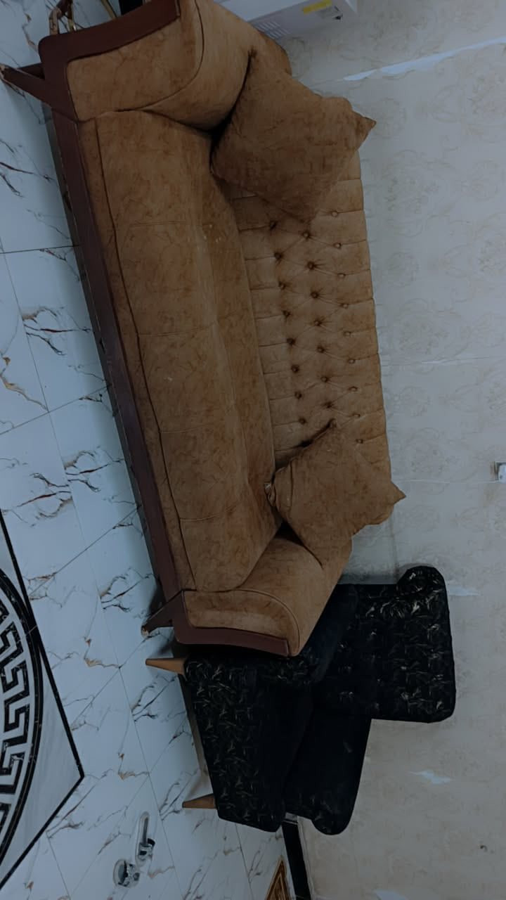 اغراض نضيفة للبيع


**إذا كنت صاحب هذا الإعلان وتريد حذفه لأي سبب، رجاءا أرسل رسالة إلى الدعم الفني**