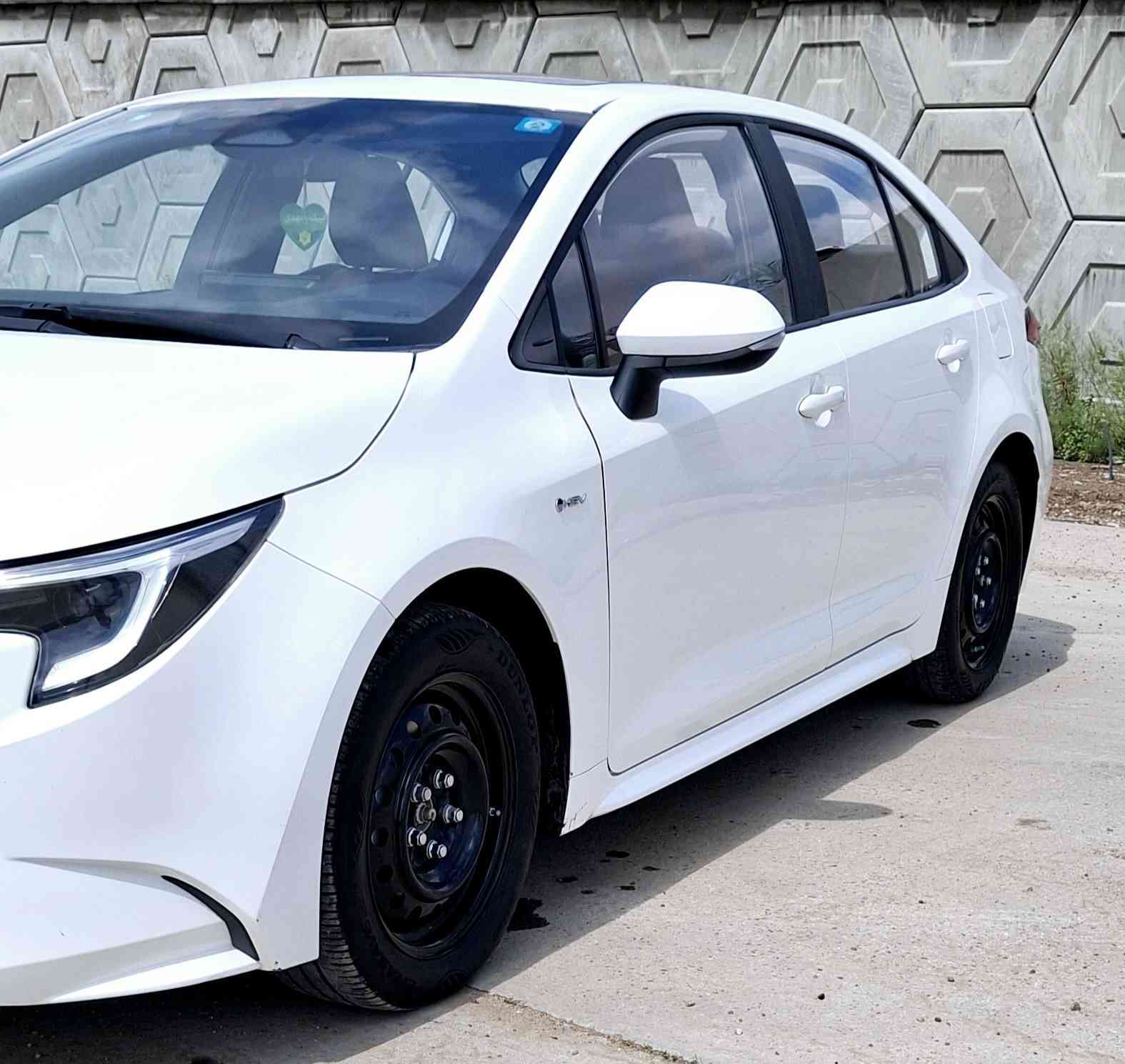 السلام عليكم كورلا  ٢٠٢٥ ماشيه  ٢٢  الف مكفوله كفاله عامه من كلشي بانزين وكهرباء داخل احمر المرغوب السعر   ١٤٨  بيهه مجال للاتصال  *********** مكان بغداد بغداد, العراق
