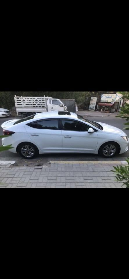 Hyundai Elantra🇰🇷🇰🇷
وارد أمريكي 
موديل 2020
رقم بغداد
ماشية 60 الف ميل 
فول مواصفات 
كير AT المرغوب
محرك 2000 دوش
شاشة بلادية
فتحة سقف
تدفئة كشنات
تحكم ستيرن
تشغيل عن بعد
حادثها قبق جنطة 
للتواصل:
***********
متوفر واتساب
