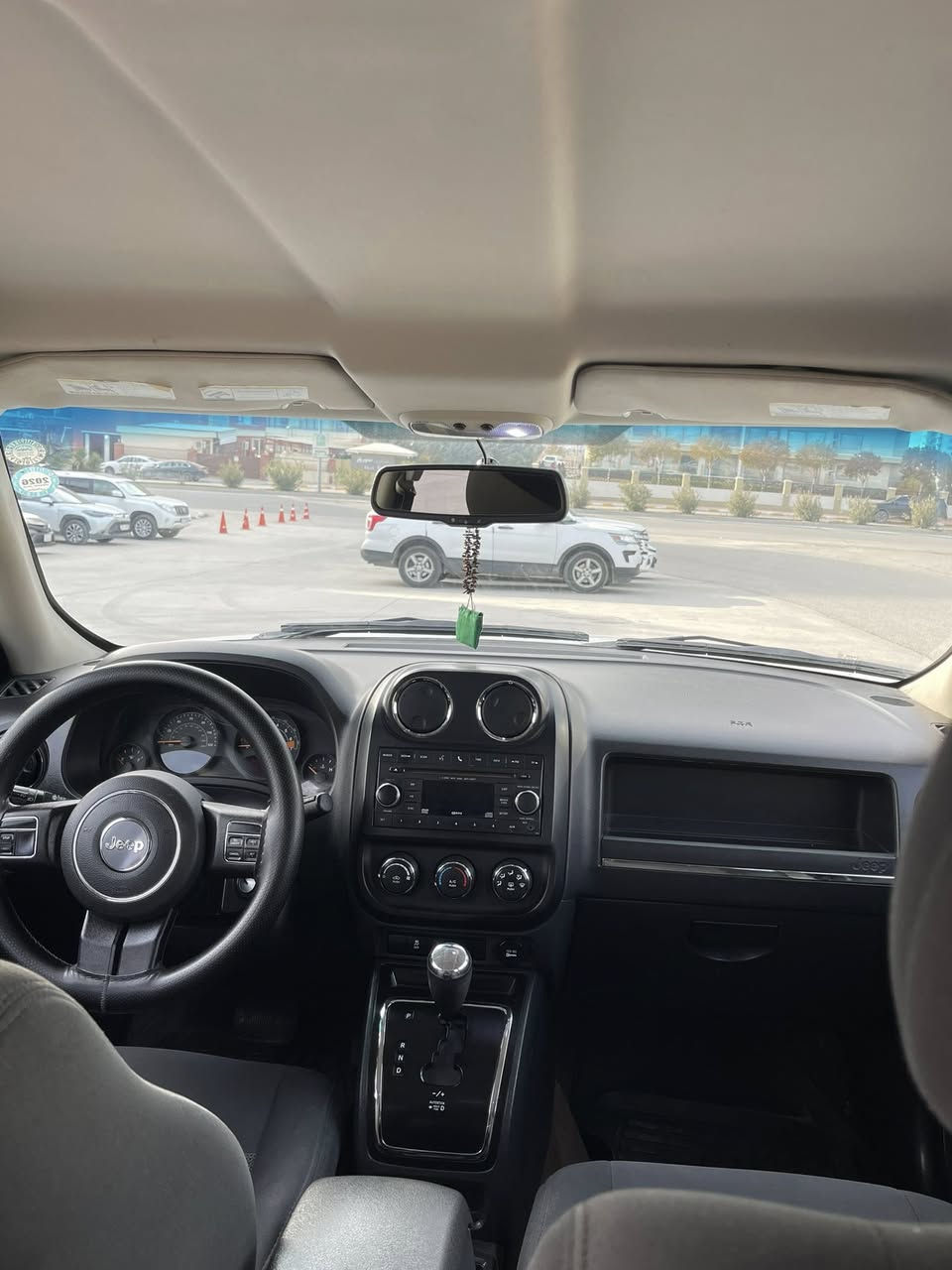 بةناوي خواي گةورة
جيب پاتريوت....
موديل 2015
نرخي 99 گةلاو كةميك مةعامةلة...لةسليمانيم بوو بةيوةندي كردن 
***********. اسيا
***********. كورك
گير ئتوو ماتيك...گير عادي...تحديد سورعة
مةكينة 20 مةرغوب  بي دةبل اكسل
جام كارةبا....سويج كونترول...ويل كةبي شةريكة...
4 تايةي تازةة....باتري تازة...
گيروو مةكينةي بةشةرت....تحويل غرامة بةشةرت
سةنةوي تازةية.....رةقةمي تازةية....119 هةزار روشتووة.
ABS....جركة لةگياني ماشةلا زور جوان و باك ماوةتةوة
مالي دوستة....تةبريد بةشةرت...گةرمي بشرت...كارةباهي
هةمووي مةزبوتة...4 بارجةي بوياخ بةبي ناوگرتن بي زةربة
بةس پةمپي ئةوروپاية بةبي هيج ناو گرتنيك  سونةريم داناوة
موديلي.2015
