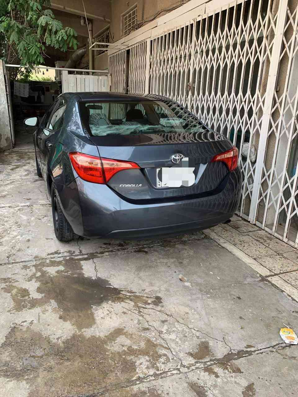 السلام عليكم كورلا 2018وارد مواصفات le 
ماشيا 80الف مائل صور الحادث والسونار بالمنشور كلشي موضح بالصور مكان السياره بغداد الثعالبه للاستفسار الاتصال على الرقم ***********
