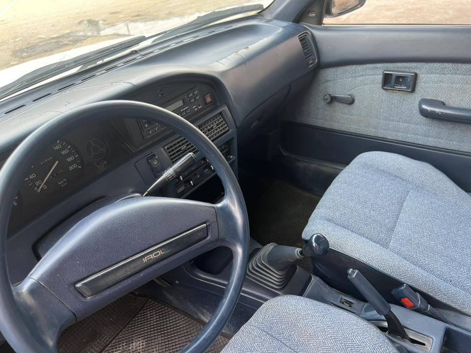 سلام عليكم كورلا ٩٠ بيها ٣ قطع صبغ فقط تبريد كير مكينه مضبوط سنويه لل ٢٨ السعر ٥٨
***********
