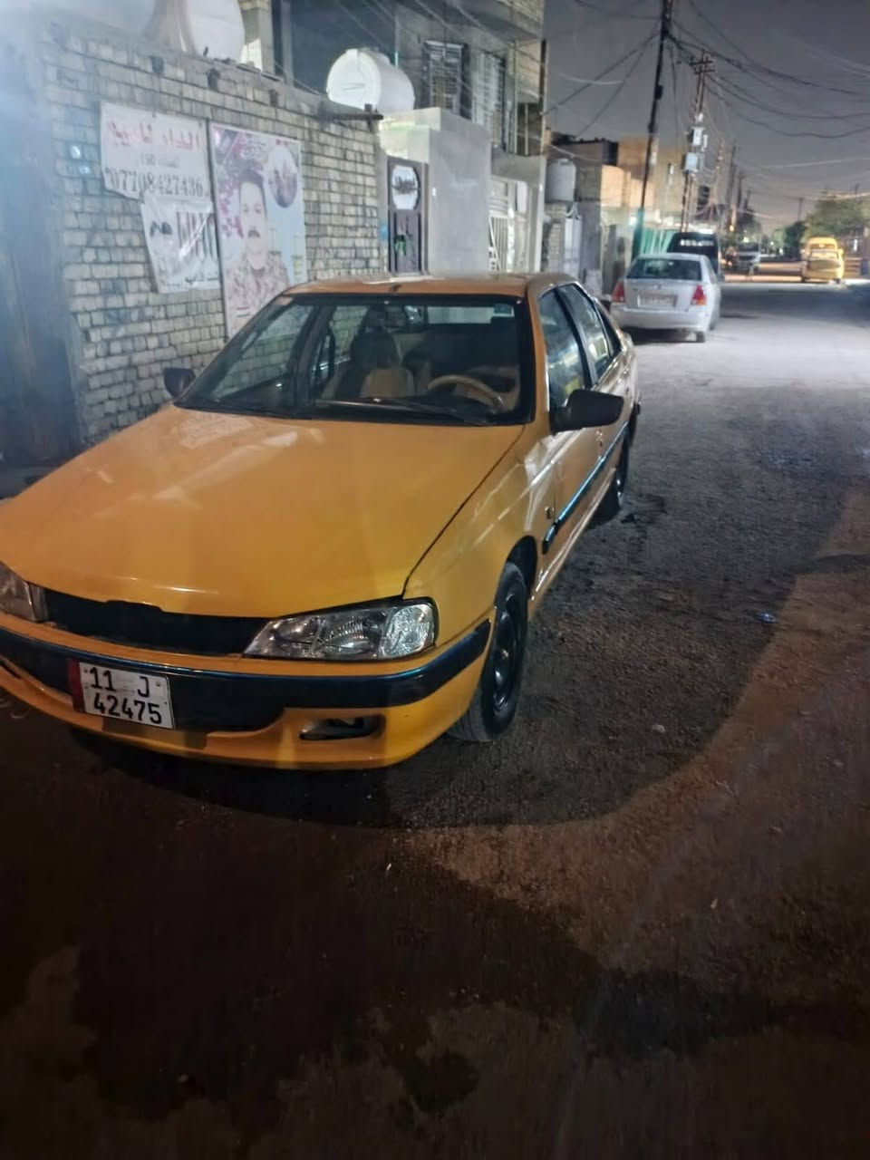 السلام عليكم سياره البيع بيجوبارص ٢٠١٥مكينه مجفته جديد ***********
