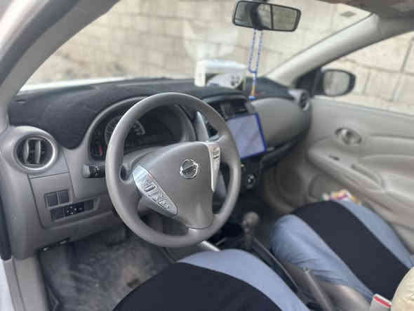 نيسان سني مصري موديل 2024  للبيع بدون ضرر ( مكفولة ) ، 4 جام كهرباء ، قطعتين تبريد ، إشارات بالمري ، جنج ، بلاجكتور امامي ، 4 يدات نيكل للأبواب ، شاشة اصلية تدعم نت ويوتيوب ، كاميرا خلفية . حساسات ، تحكم ستيرن ، رقم أربيل دولي مع هزة لعام 2029 ، تحويل مباشر .. عداد المسافة 25000 كم قابل للزيادة .
البيع نقدا ، السعر 125 ورقة ، العنوان / محافظة ديالى / قضاء المنصورية. ( دلي عباس ) . 
للاستفسار الاتصال ع الرقم / ***********
