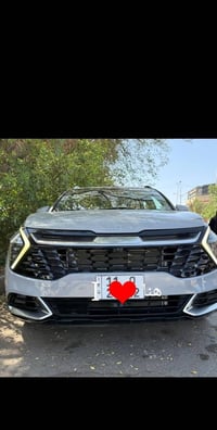 كيا سبورتج لارج امريكيه موديل ٢٠٢٤ فول مواصفات واحد على واحد نضافه فول...