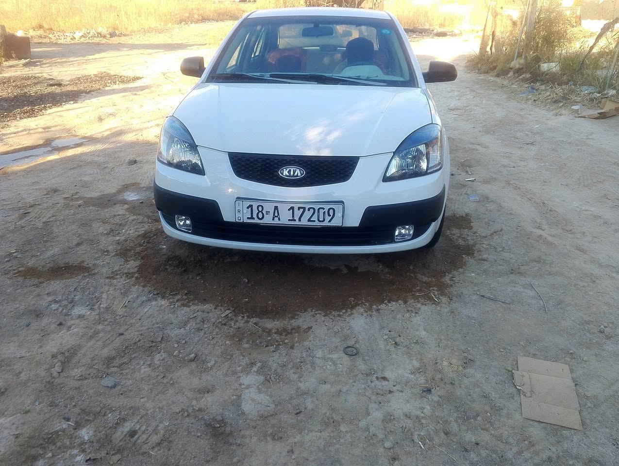 السلام عليكم كيه ريو للبيع موديل 2008 خليجي السياره مكفول كفالة عامه لاصبغ ولا تبديل ولافتح مكينه ستميه كير حداديه تبريد كله شرط سنويه جديده هزه تخم تاير مكان السياره ديوانيه السعر 87 بيهه مجال غير متواجد على الفيس اتصال ***********
