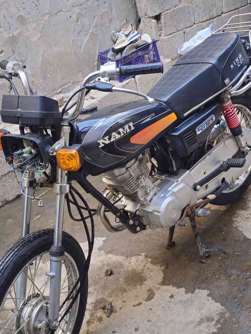 دراجه للبيع مكفول بل عشاير لن هيه كلك
سعرها 450 مكاني كربلاء  رقم الهاتف ***********
