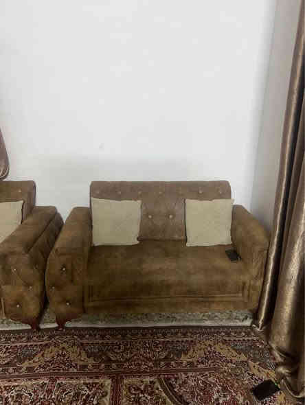 تخم10مقاعد تركي نضيف جدا شغل احطاطة ثكيل نضافته100‎%‎اخو الجديد العنوان بغداد الدورة الطعمه*********** بغداد
