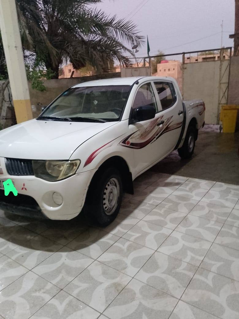 مستوبيشي بيكب 2009خليجي رقم بصره بااسمي محرك وكير وانجي ٤سلندر اوتوماتيك السعر 90ورقه مكانها عز الدين سليم الهوير ***********
