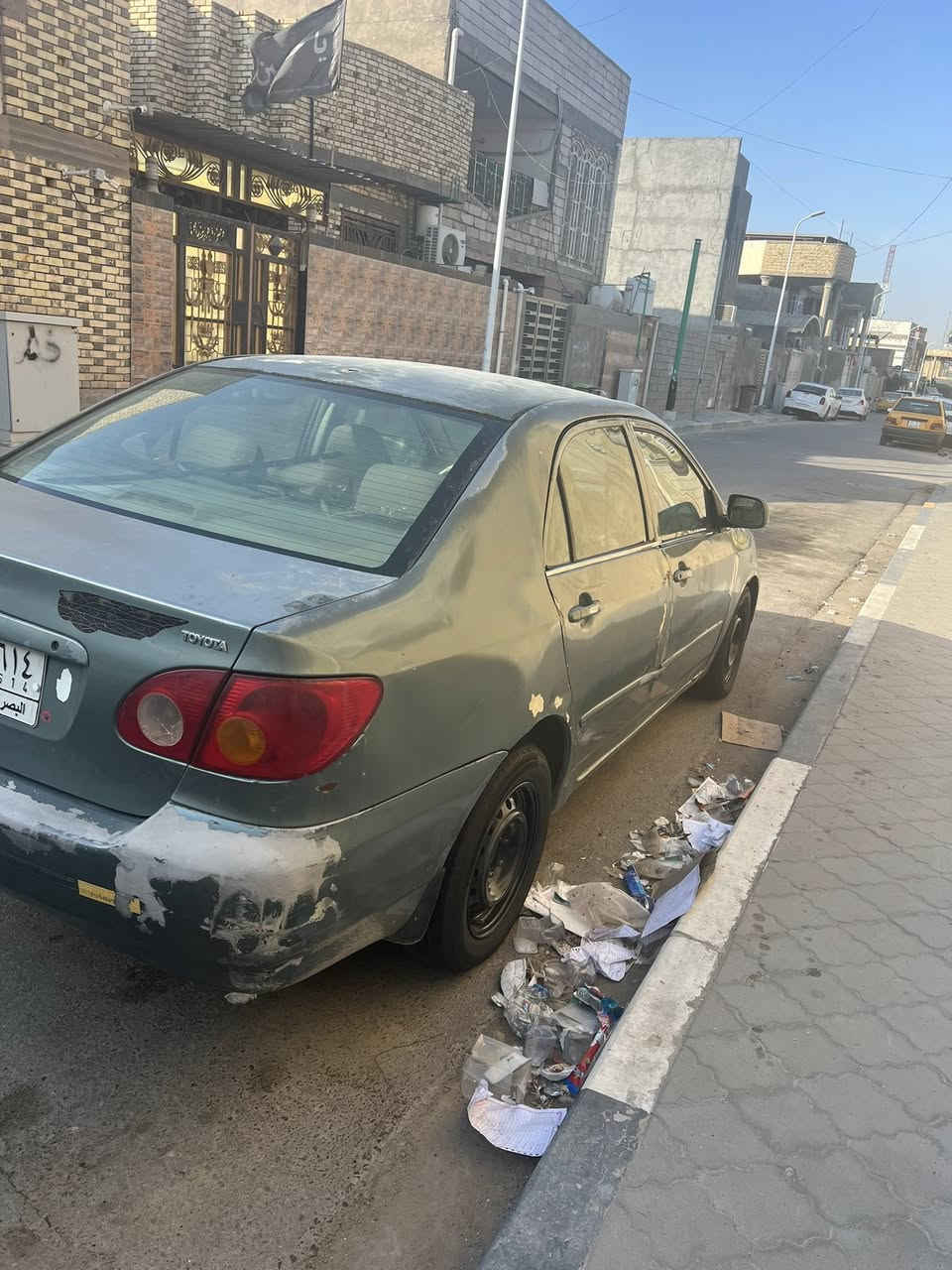 سلام عليكم 
للبيع كورلا 2005 
مكينه وكير وتبريد مكفولات 
البدي تجي وتشوف بعينك 
رقم بصره راعيها يريد تحويل 

السعر 42 قفل 
مكان السيارة البصره الزبير 

***********
