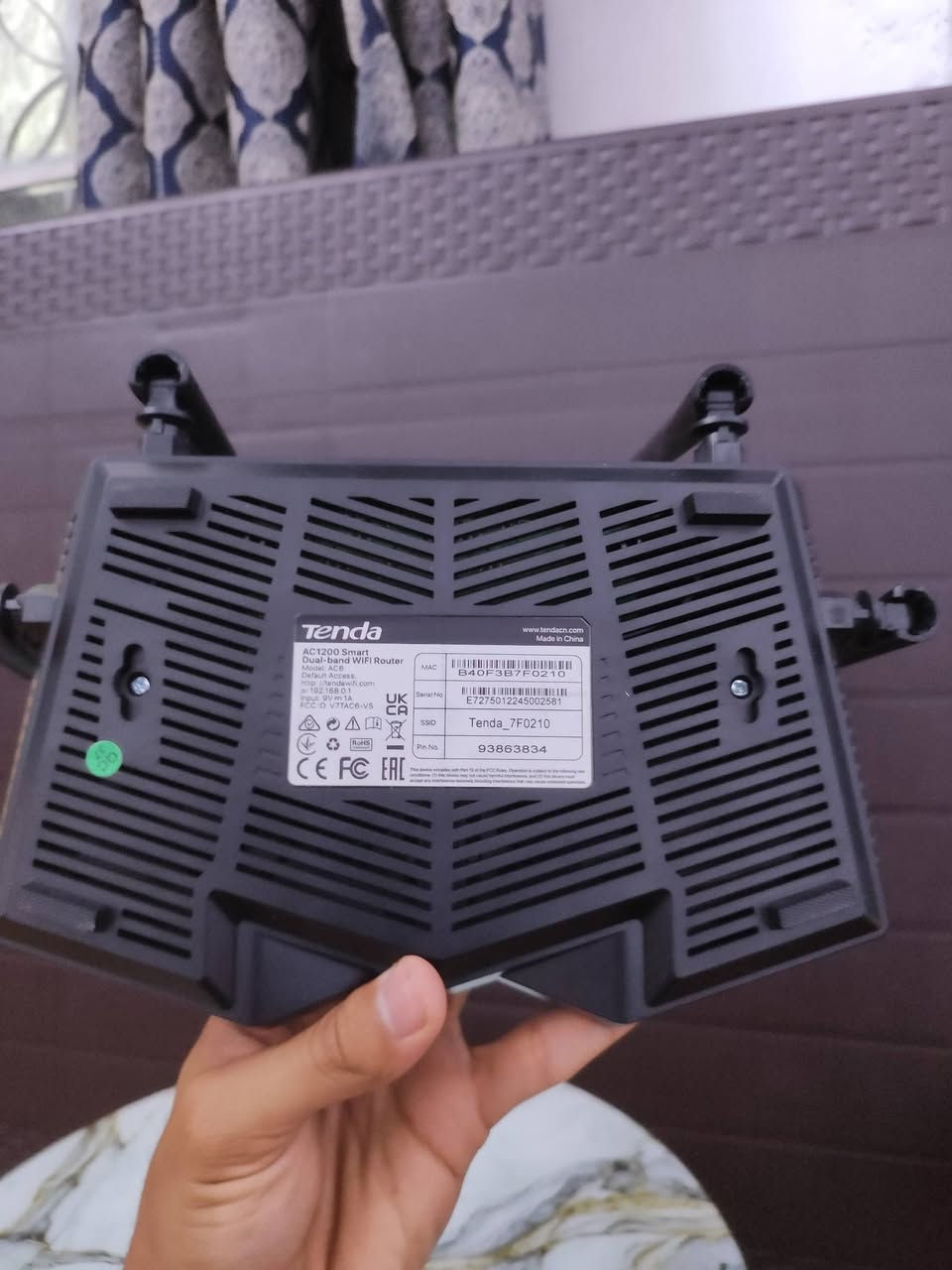 راوتر عدد 2 من شركة Tenda
نظيفات جدا و شغالات لكن بدون كيبل Power 
المواصفات و الموديل موضح بالصور 
السعر للابيض 10 🌹
و الاسود 15 🌹
يتوفر توصيل لكل العراق
 مكاني بغداد شارع فلسطين


**إذا كنت صاحب هذا الإعلان وتريد حذفه لأي سبب، رجاءا أرسل رسالة إلى الدعم الفني**