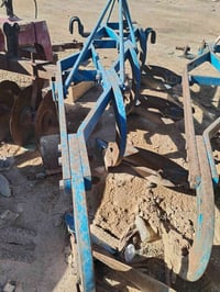 فدان للبيع حجم ١٢ البير تصل 07732381799