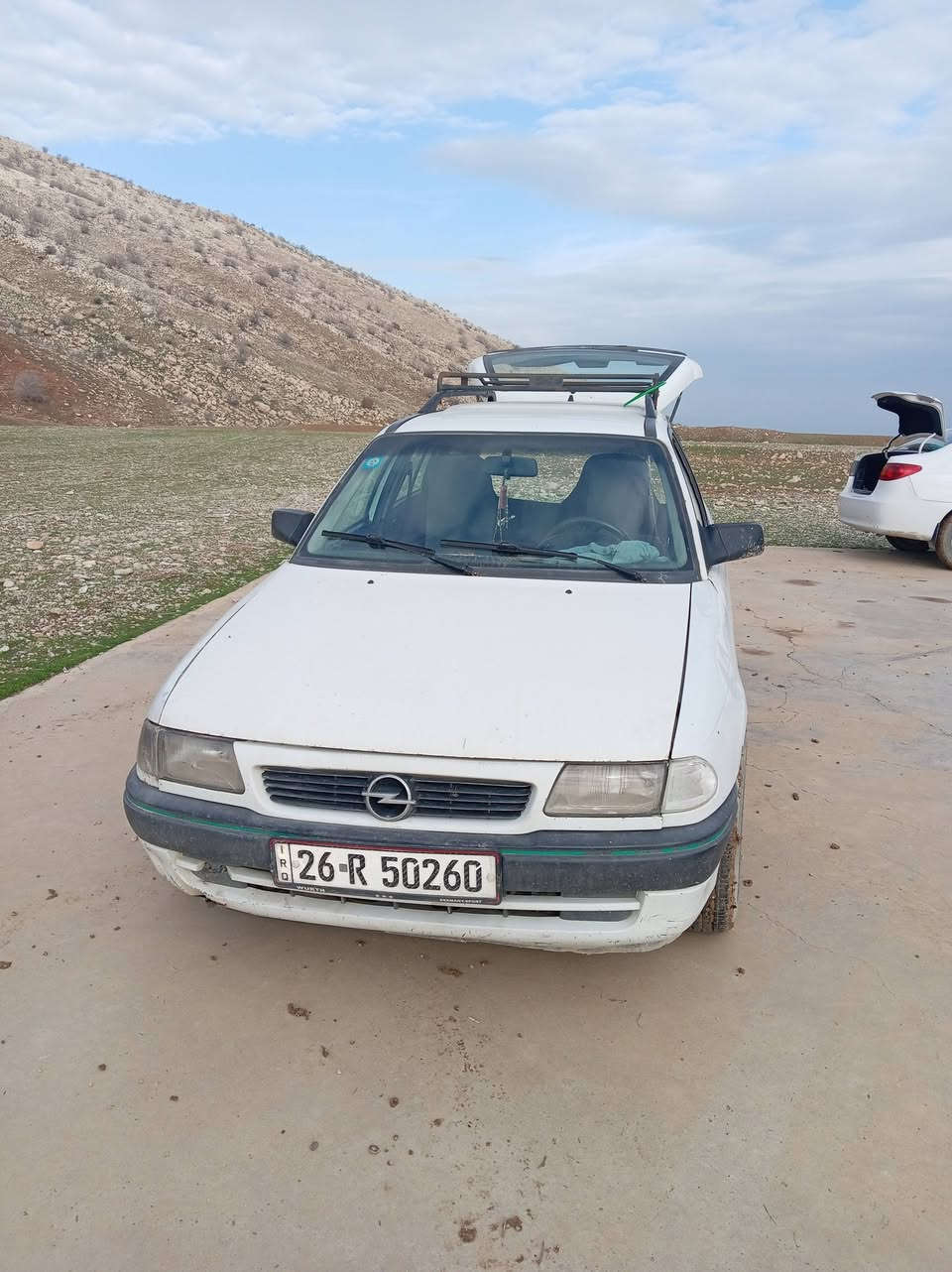 استره للبيع موديل ١٩٩٤سنويه ٢٠٣٠اني الشرعي حجم ١٨ موصل الايسر السعر ٥٠رقمي الاستفسار
***********//***********
