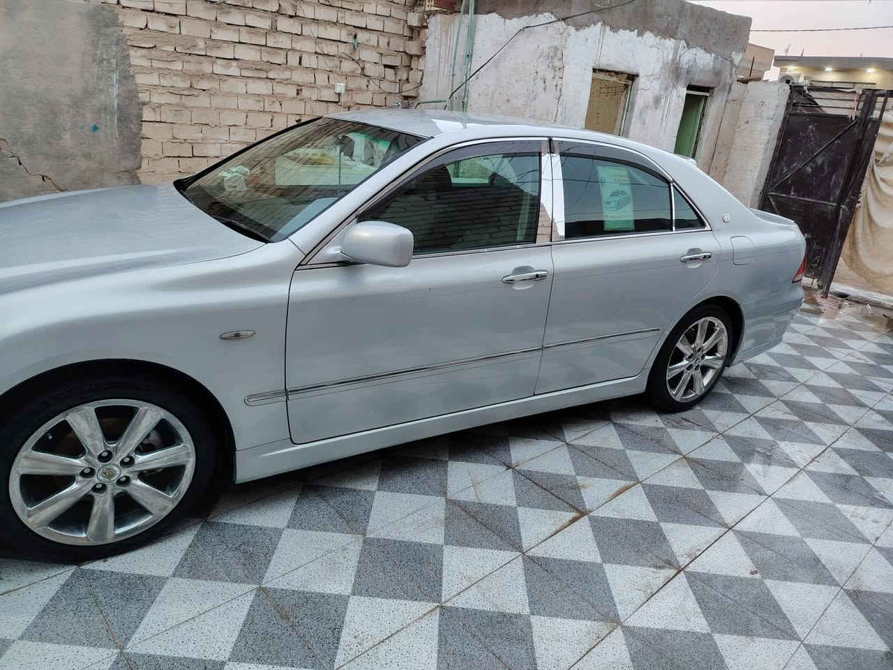 سلام عليكم للبيع فقط .شاهينه لون بحري سيارة جاهزة من كلشي موديل 2005مشروع وطني كفاله عدة لكصه رقم بغداد قرار 48 دكمتين خمس بصمات محرك كير حداديه تخم تاير كلها كارتوون مكاني نجف شراي اتصل ‏‪0776 757 9506‬‏
