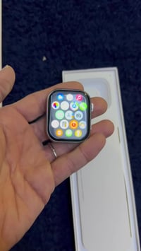 ساعة ذكية • إلكترونيات