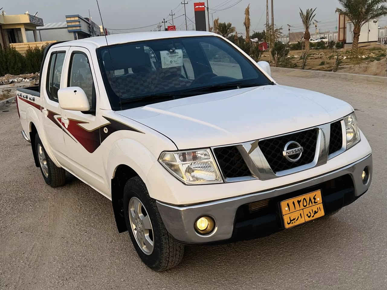 السلام عليكم نيفاره موديل 2012 كير اوتماتيك مكفوله من ضربه وتبديل صبغ نص باب خلف السايق كير مكينه حداديه جاهزه السياره  مكاني نجف السعر 105وبيهه مجال ***********
