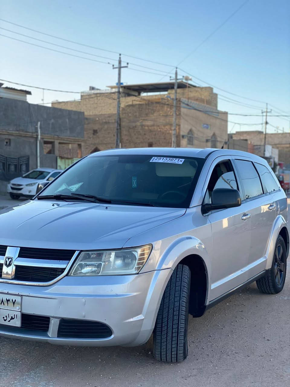 السلام عليكم 
جورني 2010 
6سلندر 
5راكب 
حادث باب خلفي وربع جاملغ 
كير مكينه حداديه جاهزه تخم تاير  
السعر 98وبيه مجال 
العنوان النجف الأشرف
***********
***********
