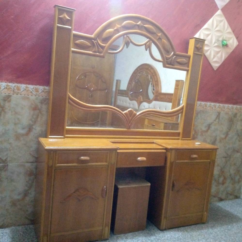 غرفه ام السته  طابقين ملحق ⚜️
نقش بورمي اضاءه بالكنتور والملحق 
ارتفاع الكنتور 2 متر و60 طول الكنتور 3 متر و65
عرض الكنتور 60
مكانها بابل محاويل قرب سيطرة الاثار 
للأستفسار اكثر  اتصال  او خاص
***********