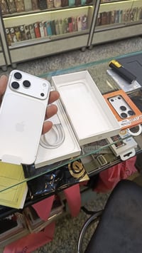 آيفون ١٧ برو ماكس • ٢٥٦ • العبيدي