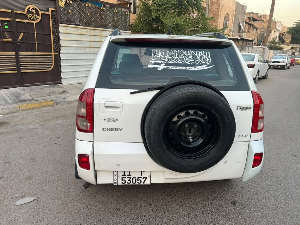 السلام عليكم تيكو موديل ٢٠١٤ للبيع اوامراوس السياره جاهزه كيرومكينه مكفولات صدر جديد تبريد ثلج تخم تاير شاشه كامره سنتر لوك ريمونت السعر ٥٨ وبيها مجال مكان بغداد الحريه للاتصال ***********
