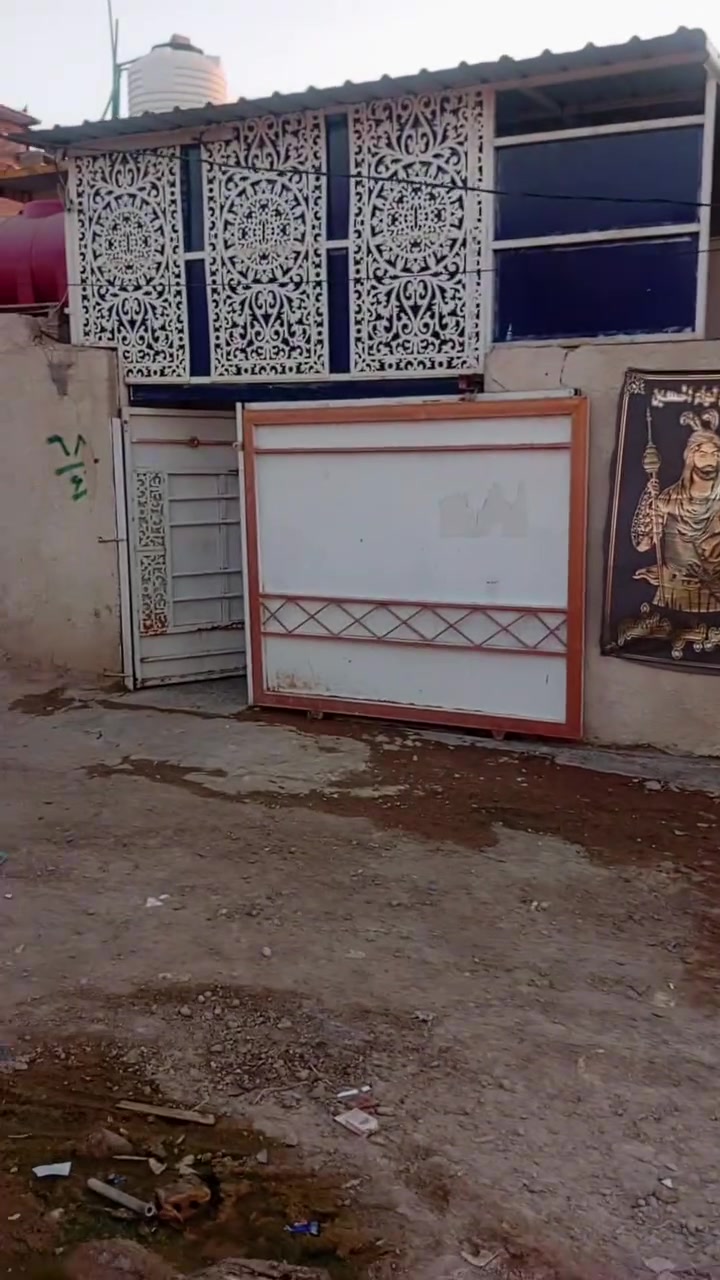 بيت للبيع حسينية المعامل  شارع المستشفه  بيت جاهز    الستفسار ***********
