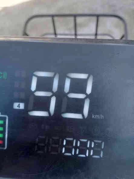 للبيع دراجه شحن 9R دراجه فول نضافه بطاريه ليثيوم مال شركه سرعه حقيقيه السعر 510وبيه مجال الطيبين العنوان كربلاء الحسينيه طريقه بغداد يم عامود 430  الاتصال ‏‪***********‬‏--***********
