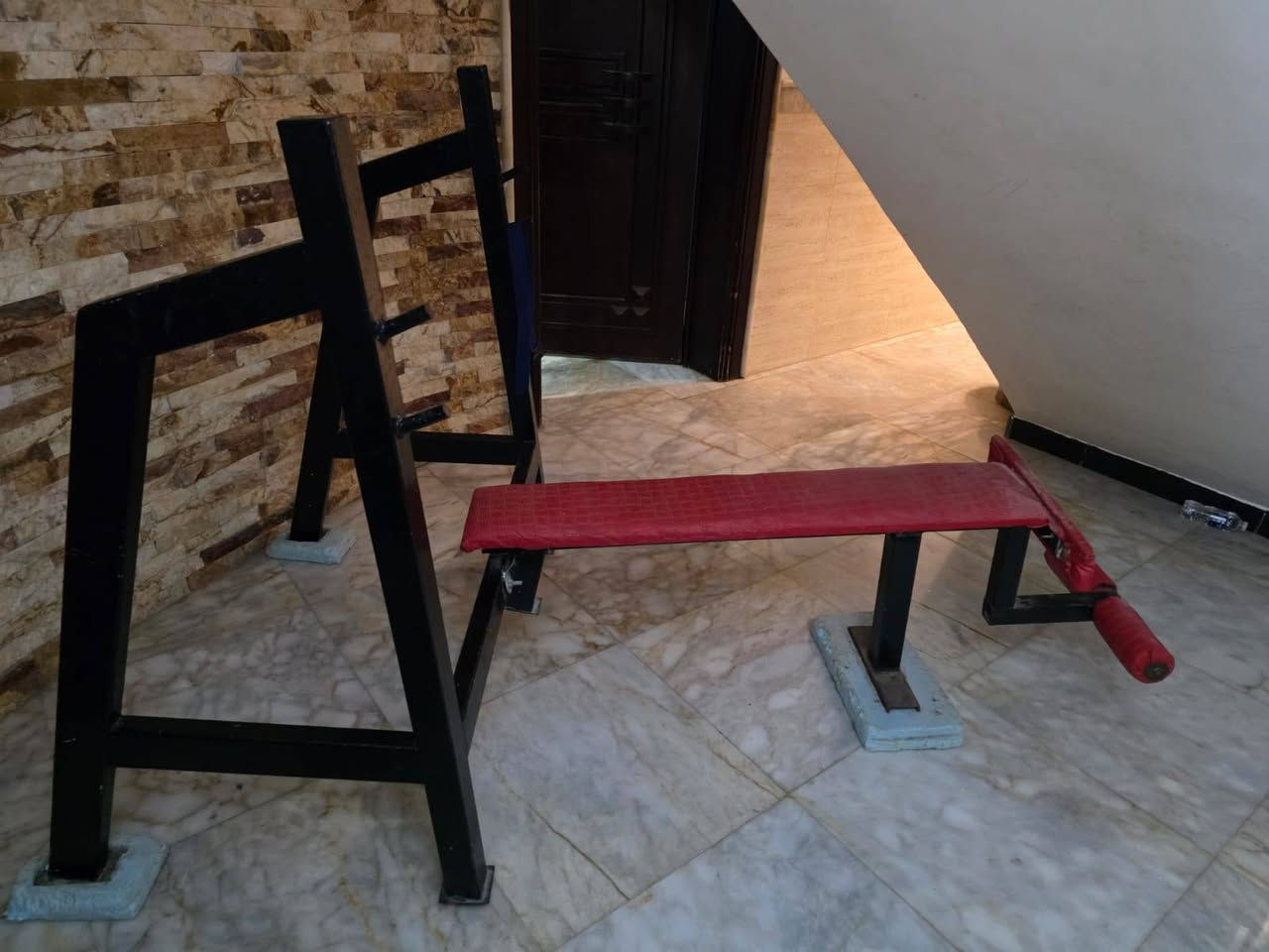 جهاز رياضي يشتغل بطن وعضلات قيم واخذ بما يرضي الله


**إذا كنت صاحب هذا الإعلان وتريد حذفه لأي سبب، رجاءا أرسل رسالة إلى الدعم الفني**
