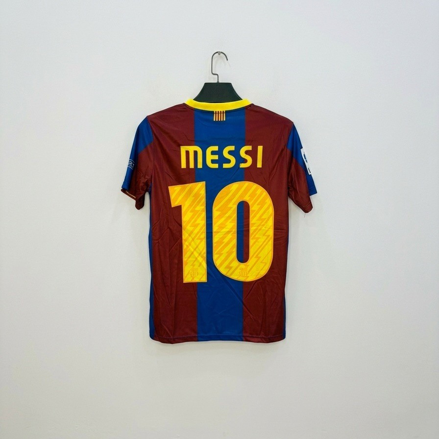 السلام عليكم ورحمه 
دريس اساطير كره القدم 
سعر القطعه 5000
S/M/L/XL/XXL
الخامه ناعمه 
توصيل جميع محافظات 5000 الألف


**إذا كنت صاحب هذا الإعلان وتريد حذفه لأي سبب، رجاءا أرسل رسالة إلى الدعم الفني**