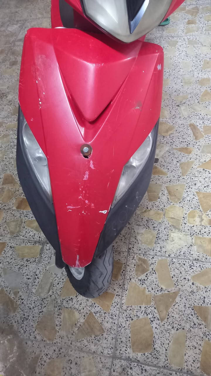 سلام عليكم دراجة ثعلب لبيع  دراجة شغالة نكرة سعر ٣٥٠ مكان مدينة وبيهة مجال لشراي رقم ***********
