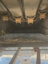 حاصوده للبيع موديل 2000شرط النضافه مديومه ادامه كامله تاير حرفش مابيه ...