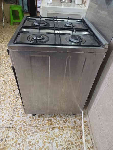 طباخ للبيع مستعمل النوعيه فريش الاصلي يشتغل ٣ عيون فقط سعره ٨٠ الف المكان كربلاء حي العامل المنطقه السابعه مكلف بلنشر للاستفسار ***********
