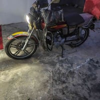 للبيع موديل ٢٣ مفتوح سعر ٤٥٠ مستعجل عل بيعته 07711795333