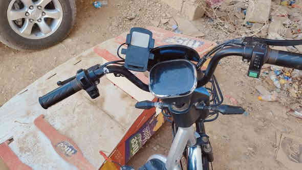 للبيع
كلشي شغال شرط 
السعر 130الف 
ملاحظة..ايعوزه بطريات فقط 
اسديره الفياض...
***********
