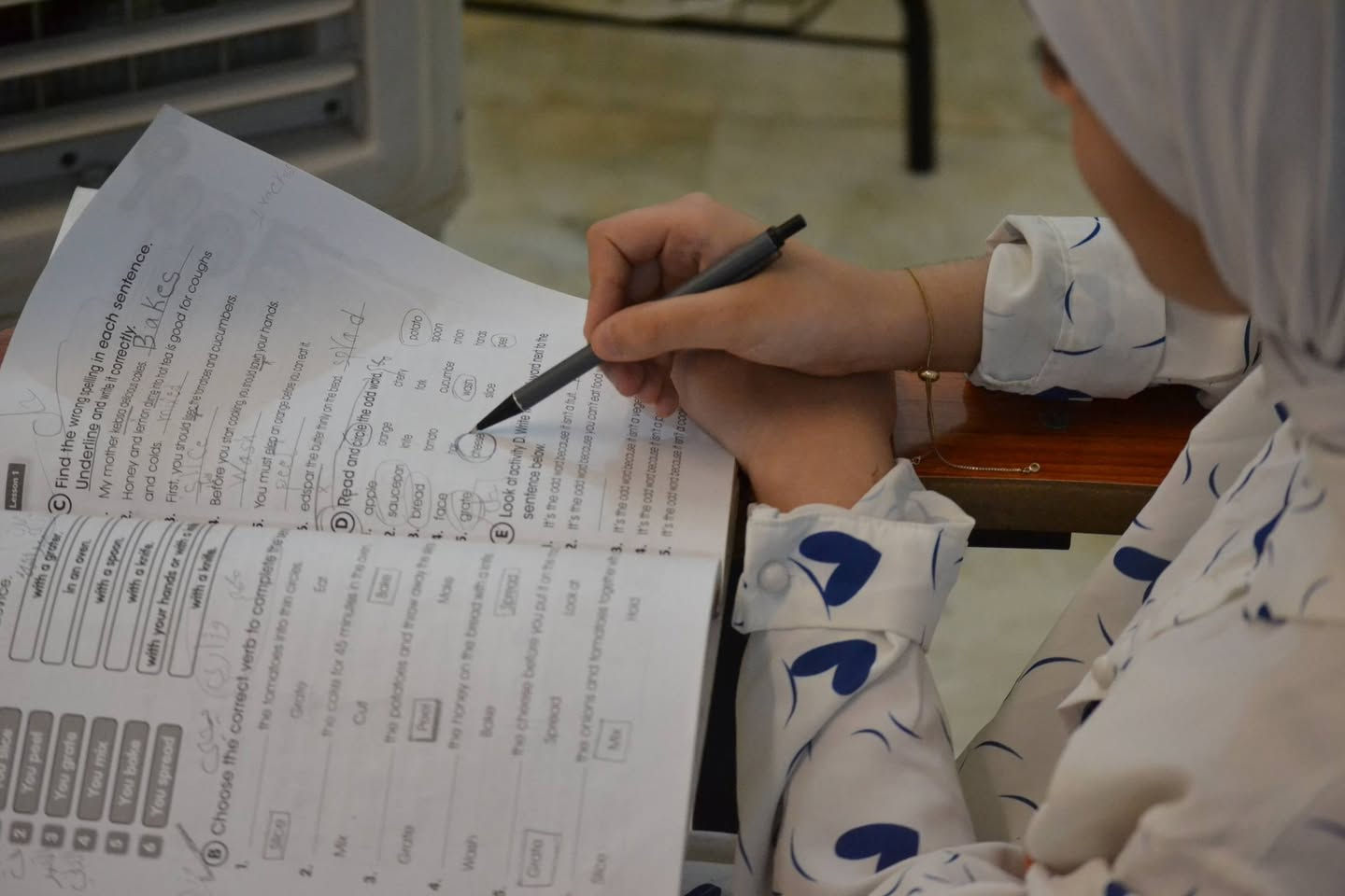 #تخفيضاااااات_لمدة_ثلاثة_ايااااام_فقط 🔥🔥🔥

مراجعة نصف السنة صارت بنص السعر فقط 👏👏👏

المراحل الإبتدائية ( بدل ال٤٠ الف صارت  المادة ب ٢٠ الف دينار فقط 🔥👏 )

المراحل المتوسطة اول و ثاني بدل ال٦٠ صارت المادة  ب ٣٠ الف فقط 🔥👏👏

بهل يومين الخصم كلش جبير ✖️✖️✔️✔️✔️✔️

#مايطلع_ابنكم_اذا_موفاهم_المادة بالشكل الصحيح 👏👏👏🔥

عنواننا دائماً #الهمة_نحو_القمة 

للتسجيل حالاً رسالة واتساب فورية  👇👇👇👇

***********

مكاننا 👏

المسيب - مجاور مدرسة اليمن السعيد الابتدائية 

#أيتون_منكم_وبيكم
