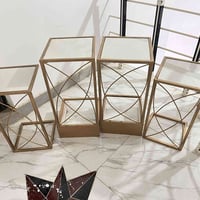 ستاندات • للبيع • سعر مناسب