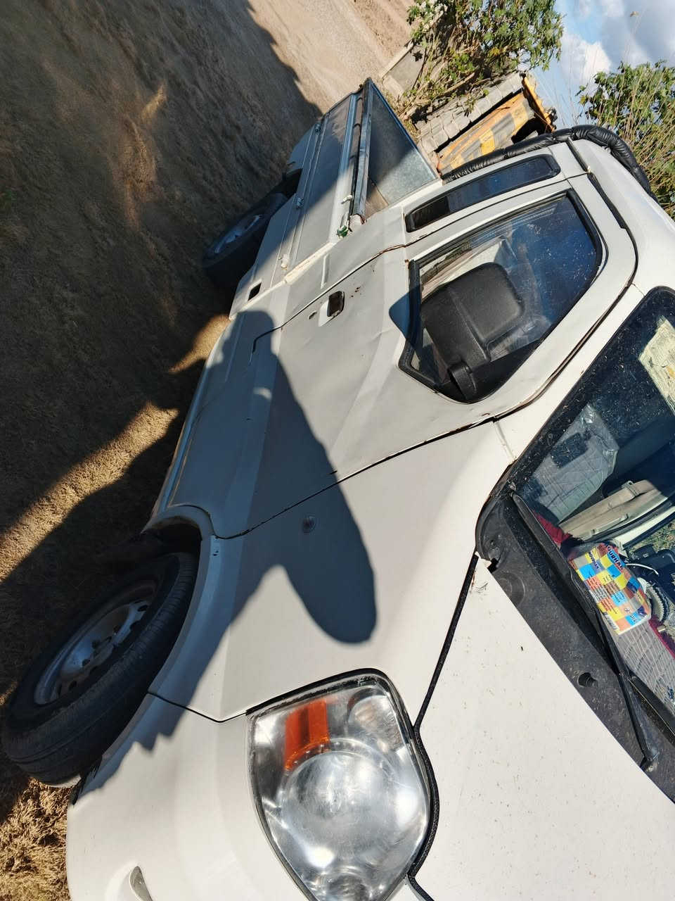 السلام عليكم عندي هيفاء للبيع موديل 13 اوراق كامله محرك شاصي اكسل كله جديد السعر ب 30و حق الجايه رقم الموبايل ***********
