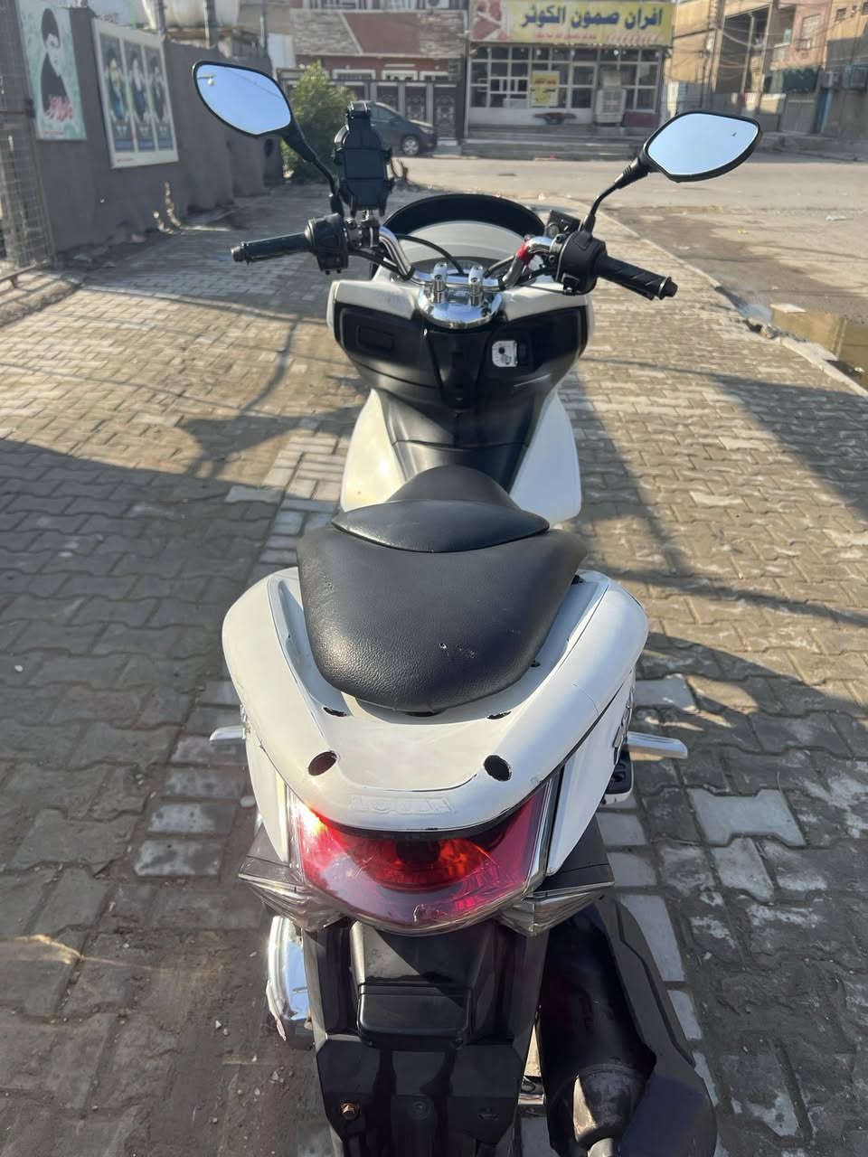 بي سي اكس جيل اول دراجه محرك نضيف كلشي شغال سعر 1200 مستعجل عله بيعتهه رقم ***********
