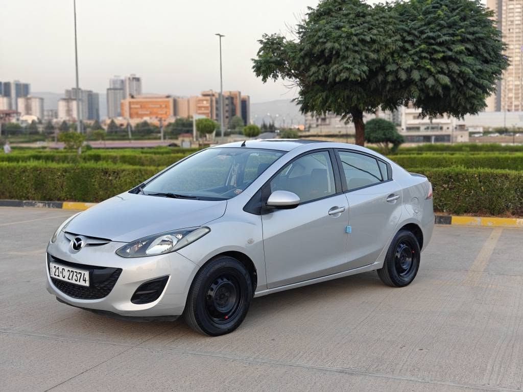 ***********
MAZDA zoom 2                 2015
ماشااللە زۆر جوان و نمونە بێ بۆیاخ بێمەسرەف
گێڕومەکینەو تەبرید و هەموو گیانی بەشەرت
بەنزین زۆر کەم ئەخوات
84$گەڵاوکەمێک معامەلە
گۆڕینەوەش ئەکەم السليمانية, العراق
