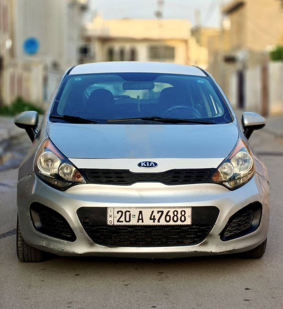 كيا ريو 2013هاتش باك بيع او مراوس بكامري او كورلا وارد امريكي مصبوغه حزام اثر جراد وشخوط وضربتها بابين جهت عكس السايق مليوحه التكمه
رقم ديالى مشروع وطني الاجنبي الجديد يعني تحويل ثاني يوم 
جام جوبي
 محرك وكير خير من الله محرك1600 gdi
صدرها 50 /100
سعره64وبيها مجال بسيط مكان واسط الكوت تجي تشوفها وتدلل
رقمي *********** 
ملاحظه... السياره بسمي ابيعلك رقمين اضمنلك دوله  حتا لا اتعبك وتعبني تجي اشوفها وتقتنع بيها وتاخذها معجبتك اخليك على راسي..

