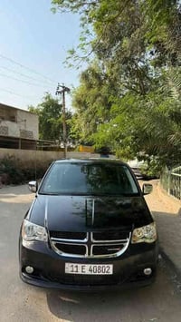 سيارة دوج كرفان موديل 2013 وارد أمريكي صور الحادث موجودة  رقم بغداد  ا...