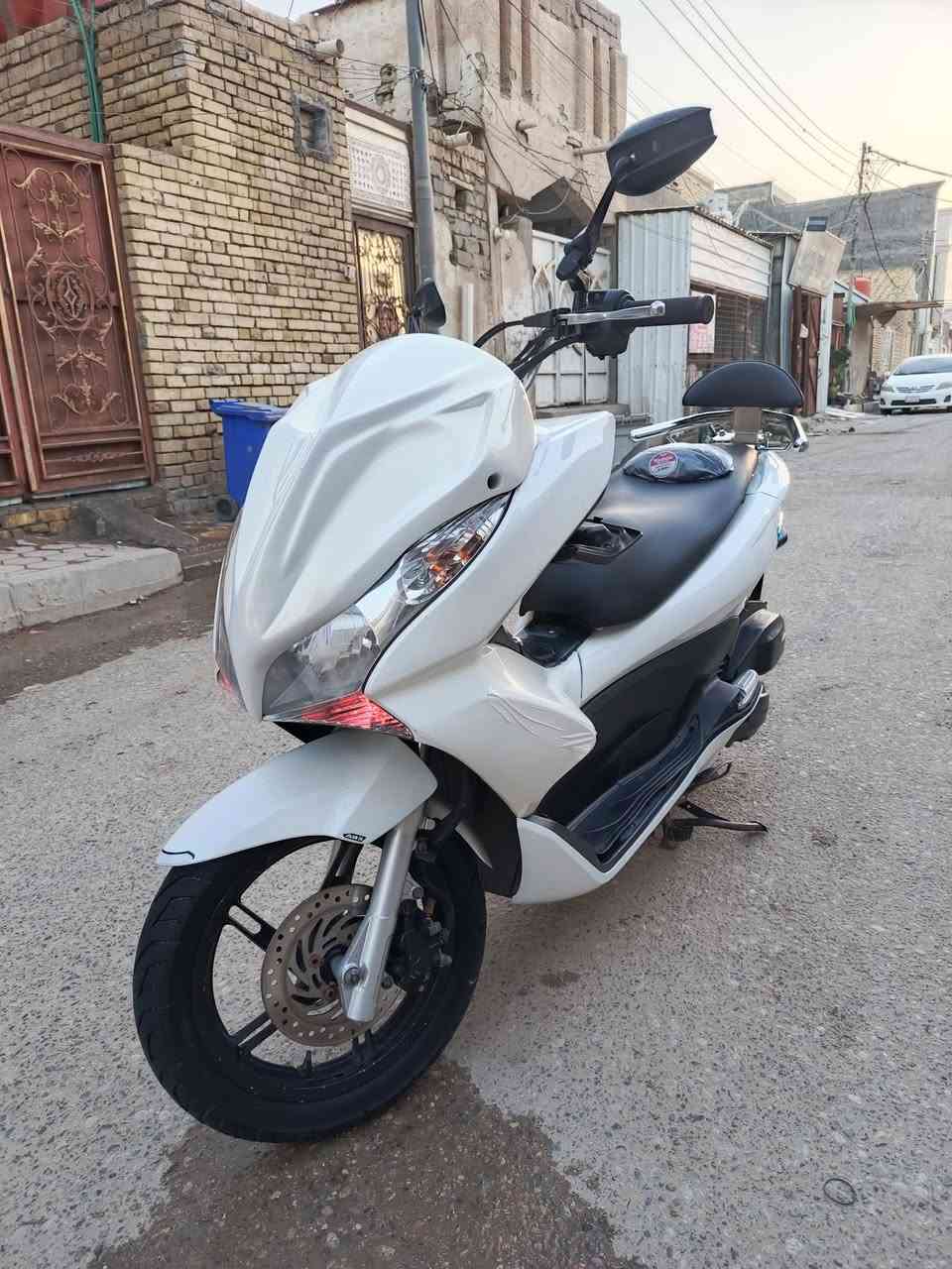 بي سي اكس جيل اول الدراجه كفاله عامه مابيها اي نقص جديده كلش وكلها بلاديه ماملعوب بيه وجه بومه وتجوه حساس زدحام سعر خاص مكاني #ناصريه_مركز *********** اتصل وتدلل
