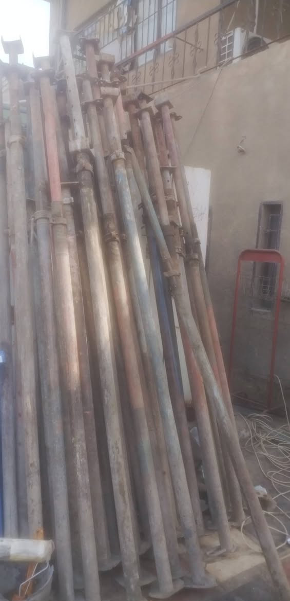 100 جك للبيع
شغالات وانضاف
الشرطه الخامسة
***********
