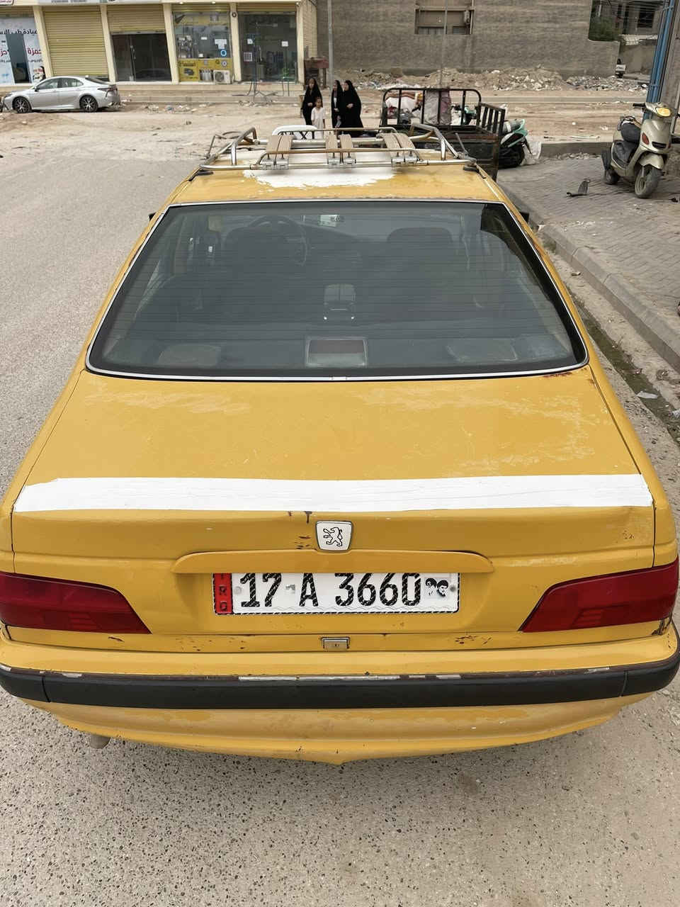 بيجو بارص ٢٠١٢كير ومحرك مكفول السياره كفاله عامه حداديه باتري  تايراتالسياره بسمي امداور. ثاني يوم سياره متعوب عليه ونضيفه مال جناي اتصل ***********
