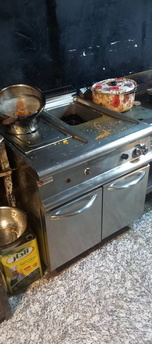 حمايه كرسبي نظافه فول السعر ٤٥٠ المكان كربلاء ***********
