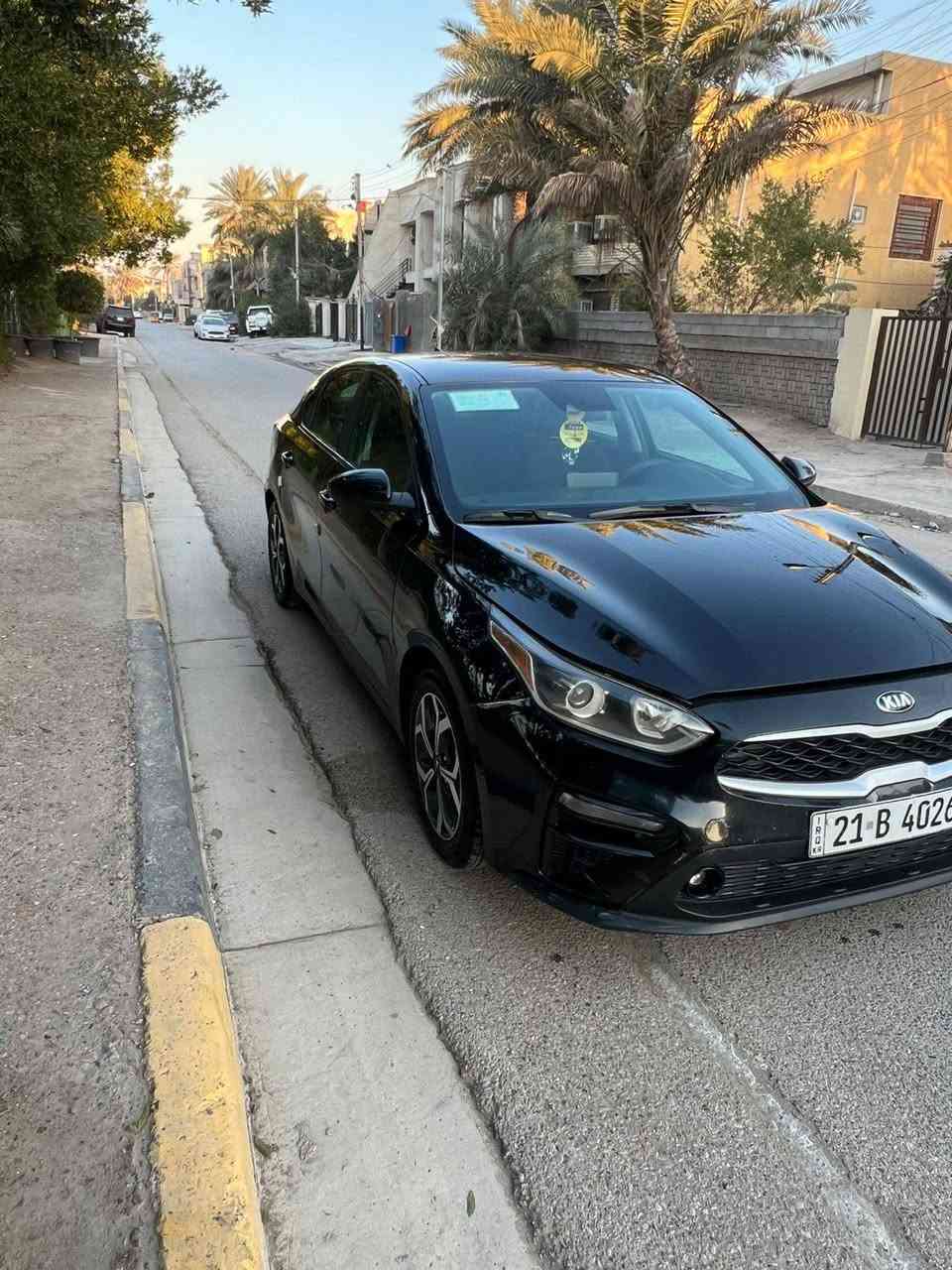 السلام عليكم
فورتي موديل 21 حادثها باب الصدر فقط صبغ بدون ايرباك بدون تبديل ليبل واحد 

مواصفات عادية المعروفة

شاشة كامرة 

تحكم ستيرن 

قيادة ذاتية 

اوتوا بريك 

3 أنظمة قيادة 

تحديد مسار 

سونار مرفق مع الصور 

عنواني بغداد البنوك رقم الهاتف ***********
